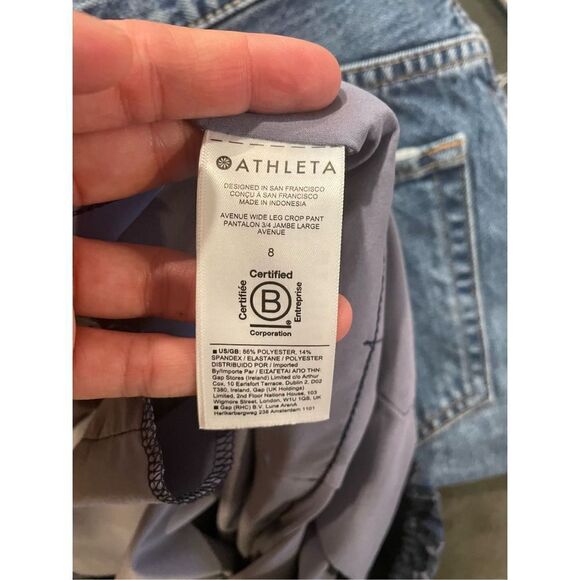 Athleta avenue printed wide leg crop pant size 8 - Picture 4 of 5